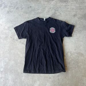 Independent skating Mens size M medium y2k tee